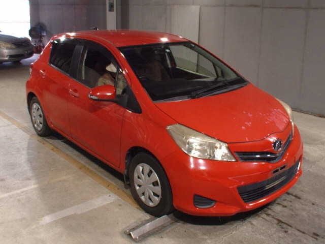 TOYOTA VITZ 2012