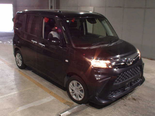 TOYOTA ROOMY 2022
