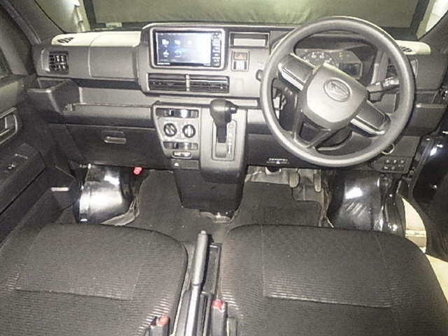 DAIHATSU HIJET VAN 2022