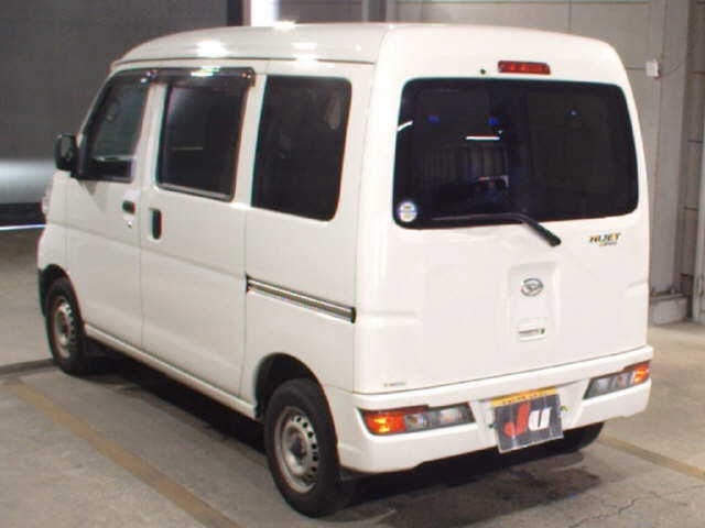 DAIHATSU HIJET VAN 2020