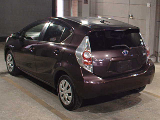 TOYOTA AQUA 2014