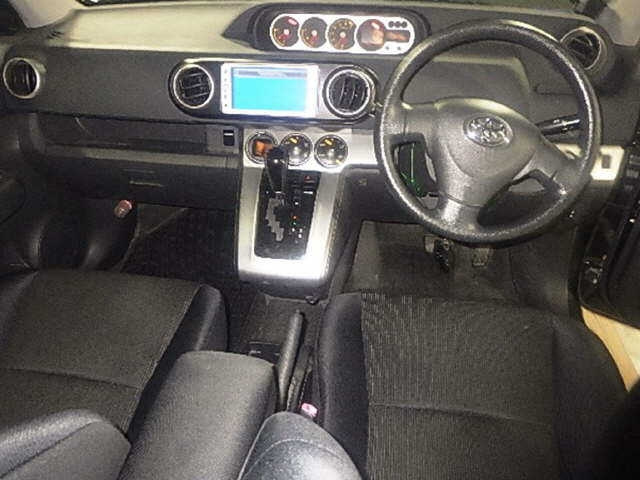 TOYOTA COROLLA RUMION 2010