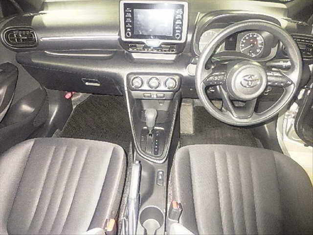 TOYOTA YARIS 2021