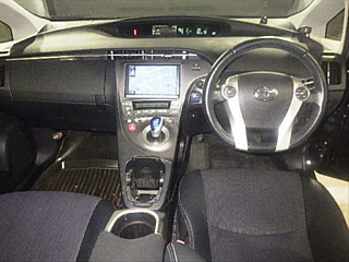 TOYOTA PRIUS 2013