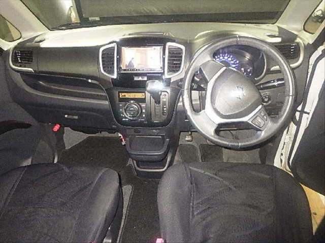 SUZUKI SOLIO 2015