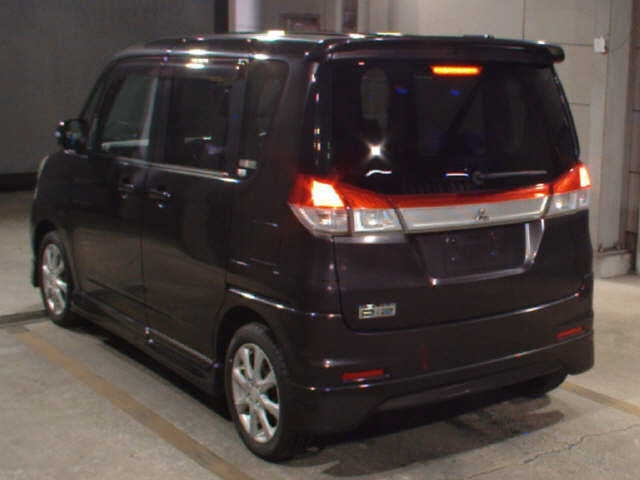 MITSUBISHI DELICA D2 2013