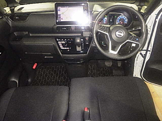 NISSAN ROOX 2024