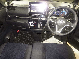 NISSAN ROOX 2020