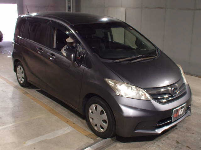 HONDA FREED 2014