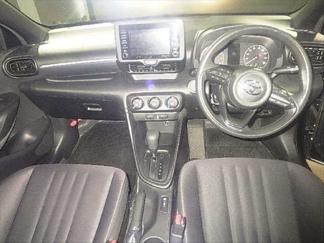 TOYOTA YARIS 2020