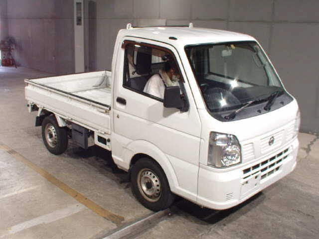 NISSAN CLIPPER TRUCK 2017
