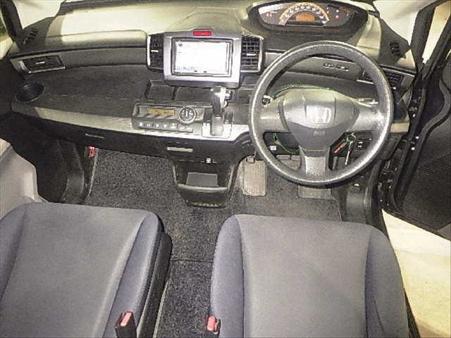HONDA FREED 2008