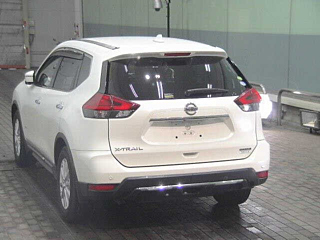 NISSAN X-TRAIL 2018