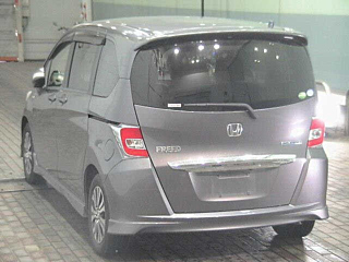 HONDA FREED 2015