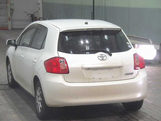 TOYOTA AURIS 2009
