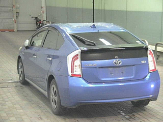 TOYOTA PRIUS 2013