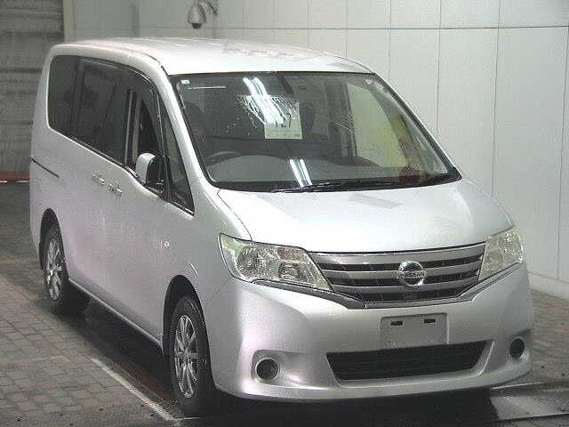 NISSAN SERENA 2012