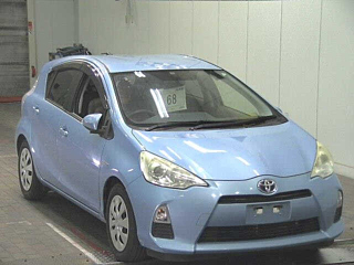 TOYOTA AQUA 2012