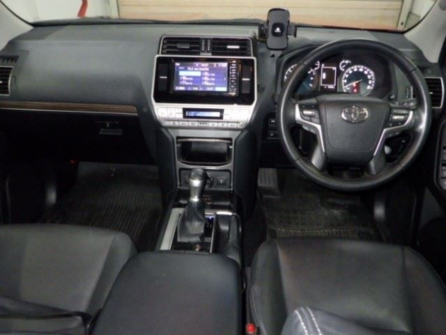 TOYOTA LAND CRUISER PRADO 2022