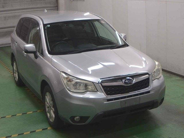 SUBARU FORESTER 2013