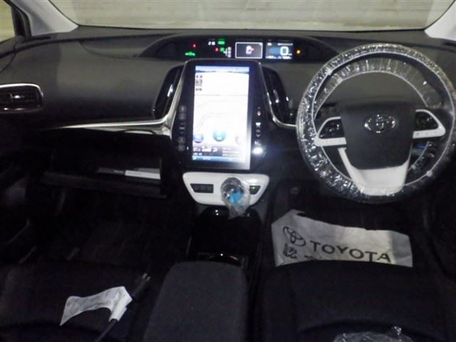TOYOTA PRIUS PHV 2017