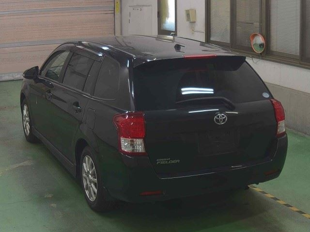 TOYOTA COROLLA FIELDER 2015