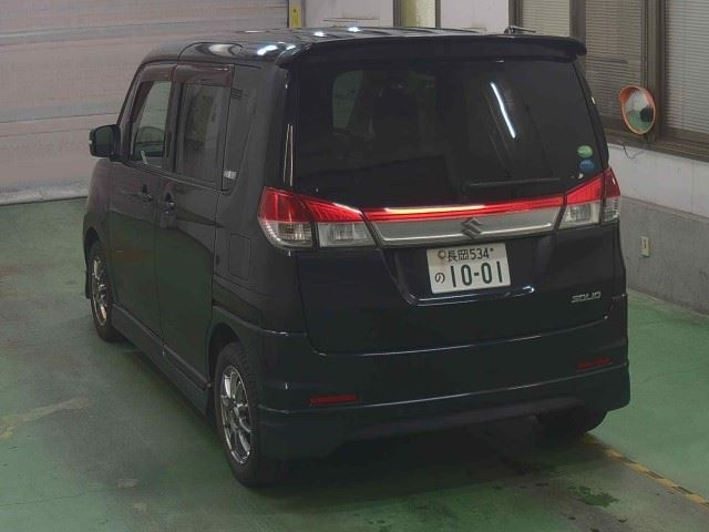 SUZUKI SOLIO 2013