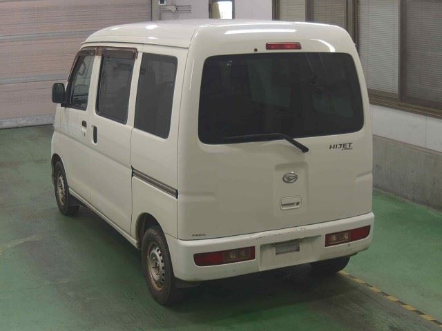 DAIHATSU HIJET VAN 2017