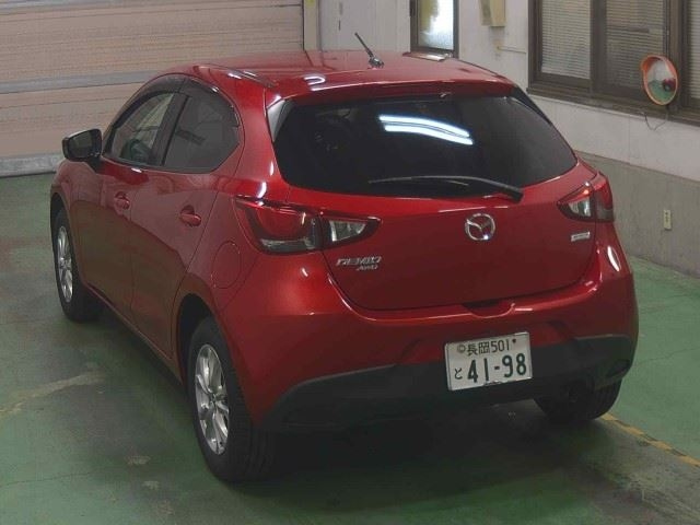 MAZDA DEMIO 2015