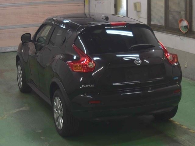 NISSAN JUKE 2013
