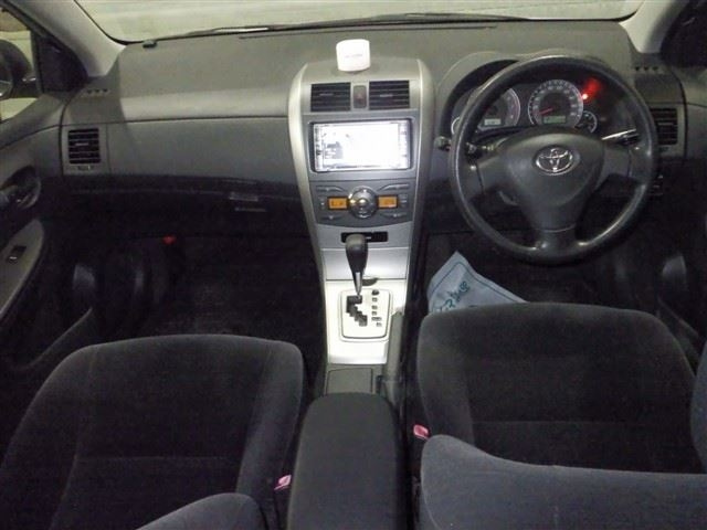 TOYOTA COROLLA FIELDER 2010