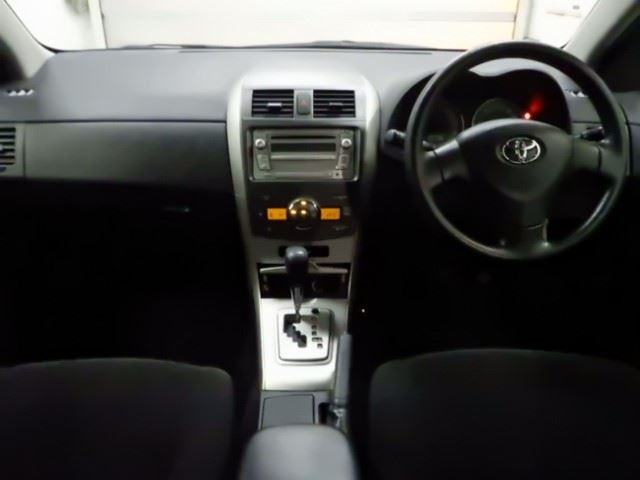 TOYOTA COROLLA FIELDER 2010