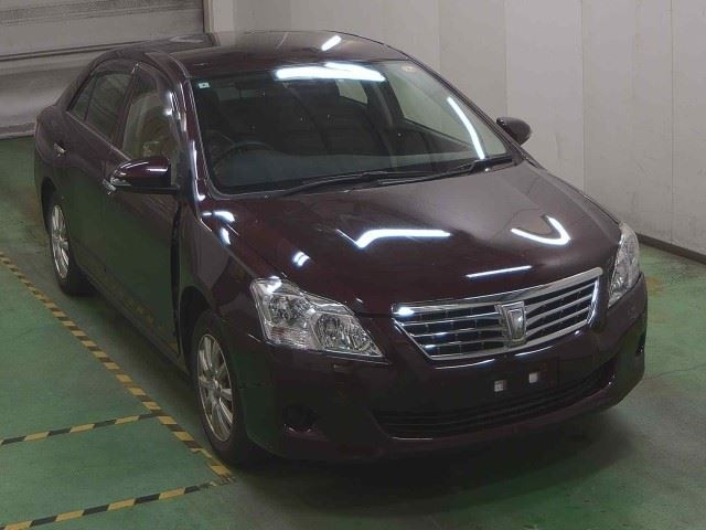 TOYOTA PREMIO 2016