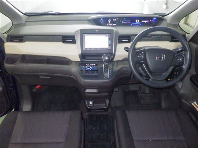 HONDA FREED 2008