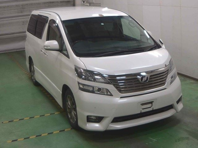 TOYOTA VELLFIRE 2009