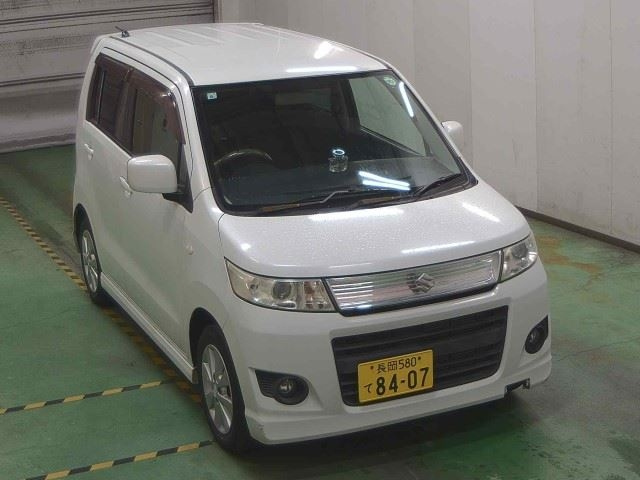 SUZUKI WAGON R 2011