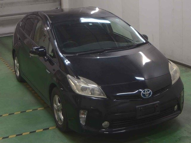 TOYOTA PRIUS 2012