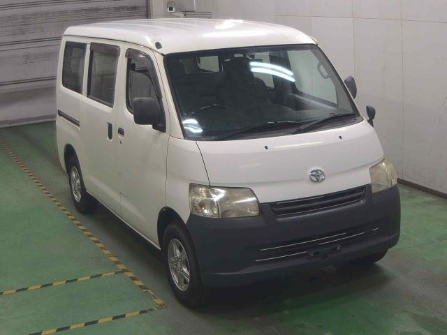 TOYOTA TOWN ACE VAN 2014
