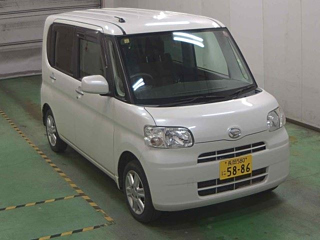 DAIHATSU TANTO 2012