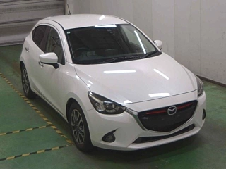 MAZDA DEMIO 2015