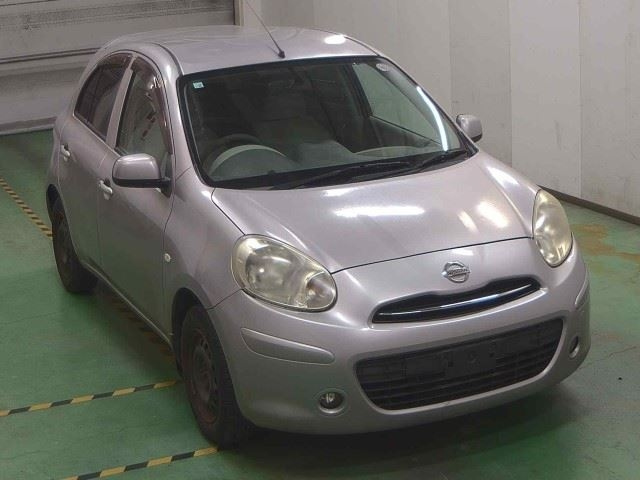 NISSAN MARCH 2010