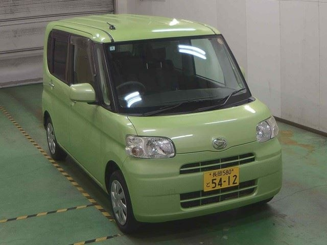 DAIHATSU TANTO 2012