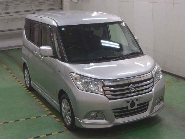 SUZUKI SOLIO 2018