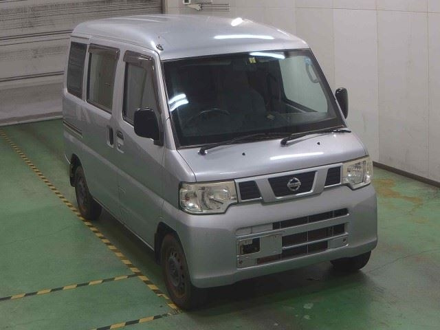 NISSAN CLIPPER VAN 2012