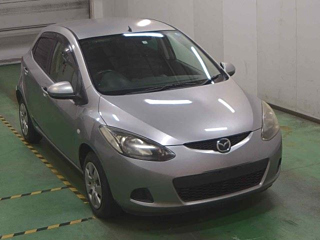 MAZDA DEMIO 2011
