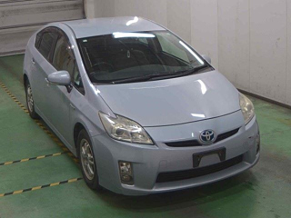 TOYOTA PRIUS 2011