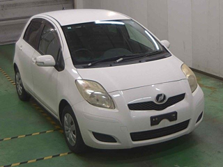 TOYOTA VITZ 2009