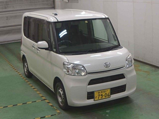 DAIHATSU TANTO 2016