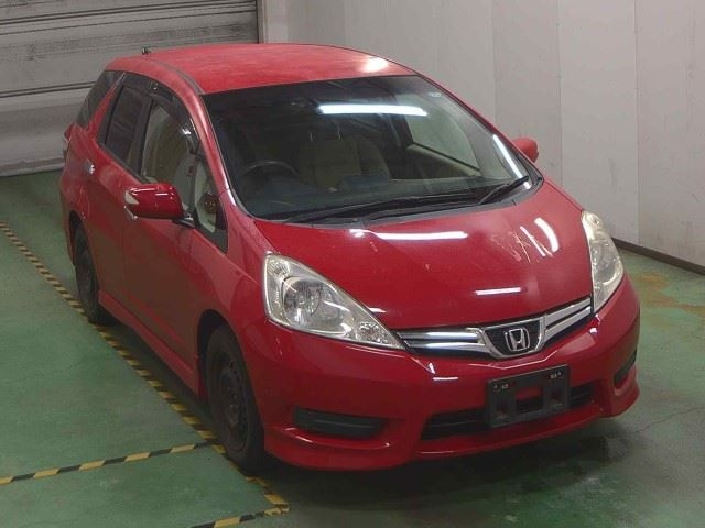 HONDA FIT SHUTTLE 2013