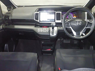 HONDA STEP WAGON 2013